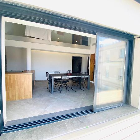 Duplex 120M2 Terrasse Vue Sur Nimesアパートメント エクステリア 写真