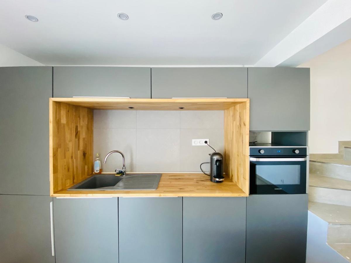 Duplex 120M2 Terrasse Vue Sur Nimesアパートメント エクステリア 写真